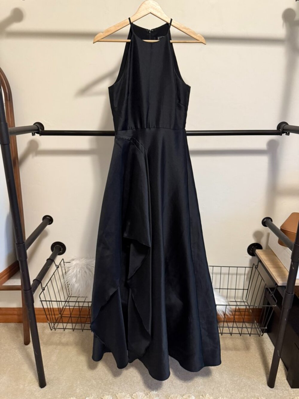 Badgley Mischka Black Sculptural Gown 2 - Picture 4 of 10